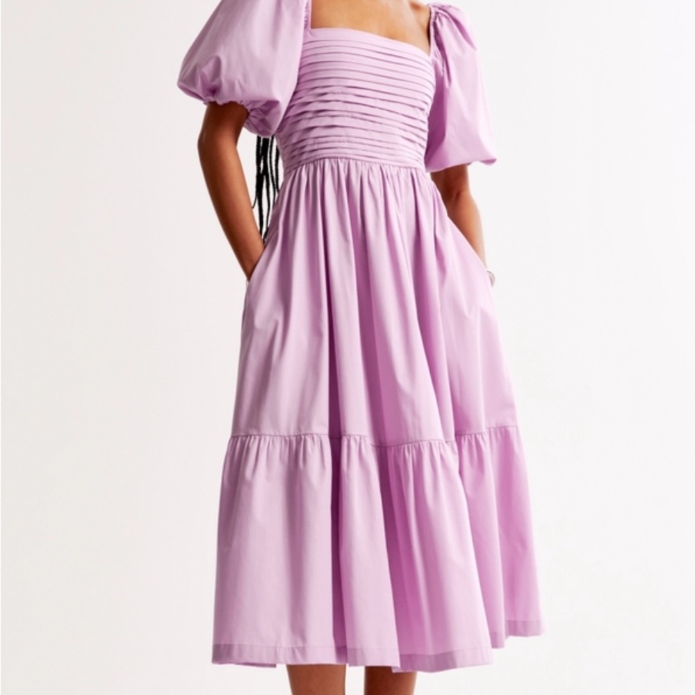 Lavender A&F Emerson puff sleeve midi dress